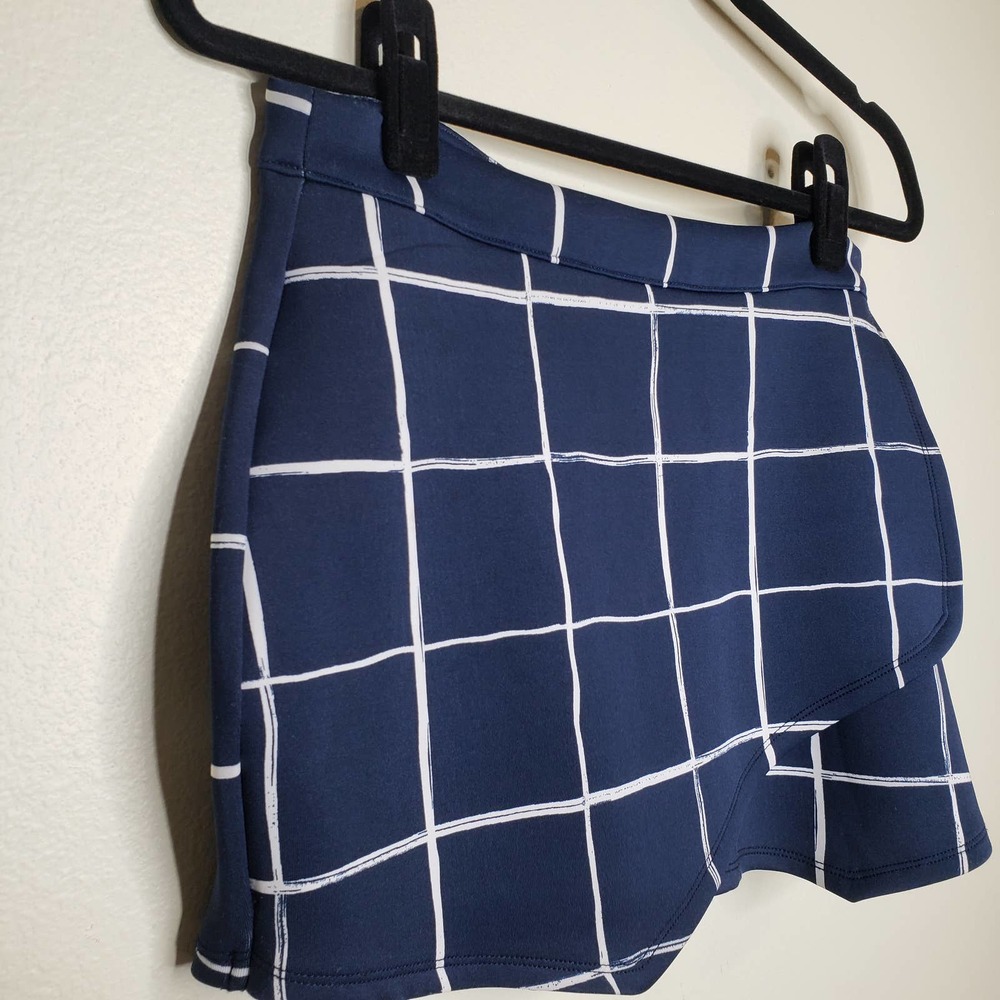 Abercrombie & Fitch| Windowpane Skort - Picture 3 of 11